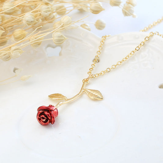 Creative Red Rose Pendant Necklace