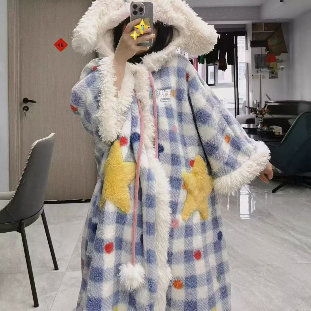Winter hooded pajamas, robes, fleece-lined and thickened loungewear