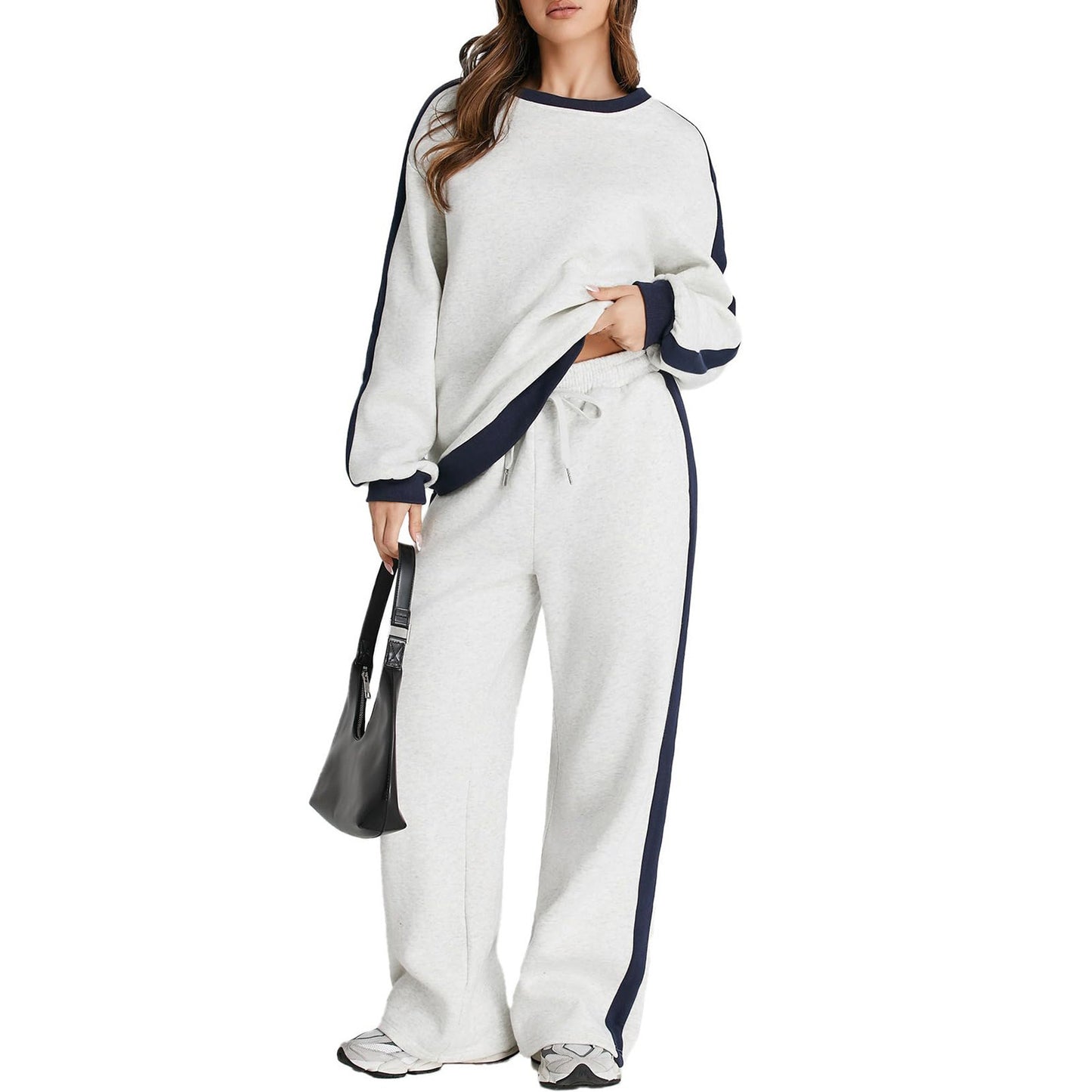 Pullover hoodie and sweatpants for women