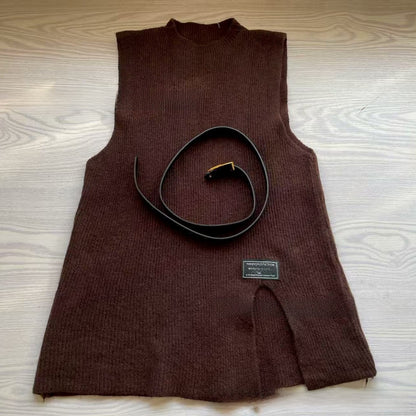 A two-piece loose knitted vest and shirt set for women