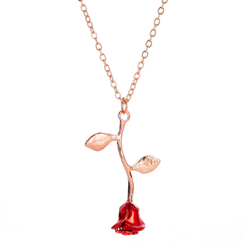 Creative Red Rose Pendant Necklace